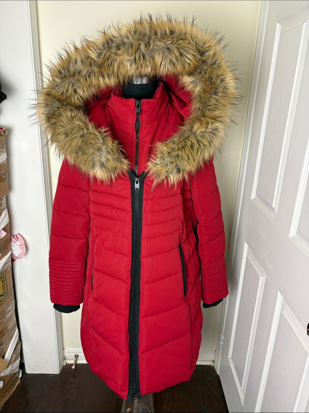 Women Puffer Winter Red and Black Jacket